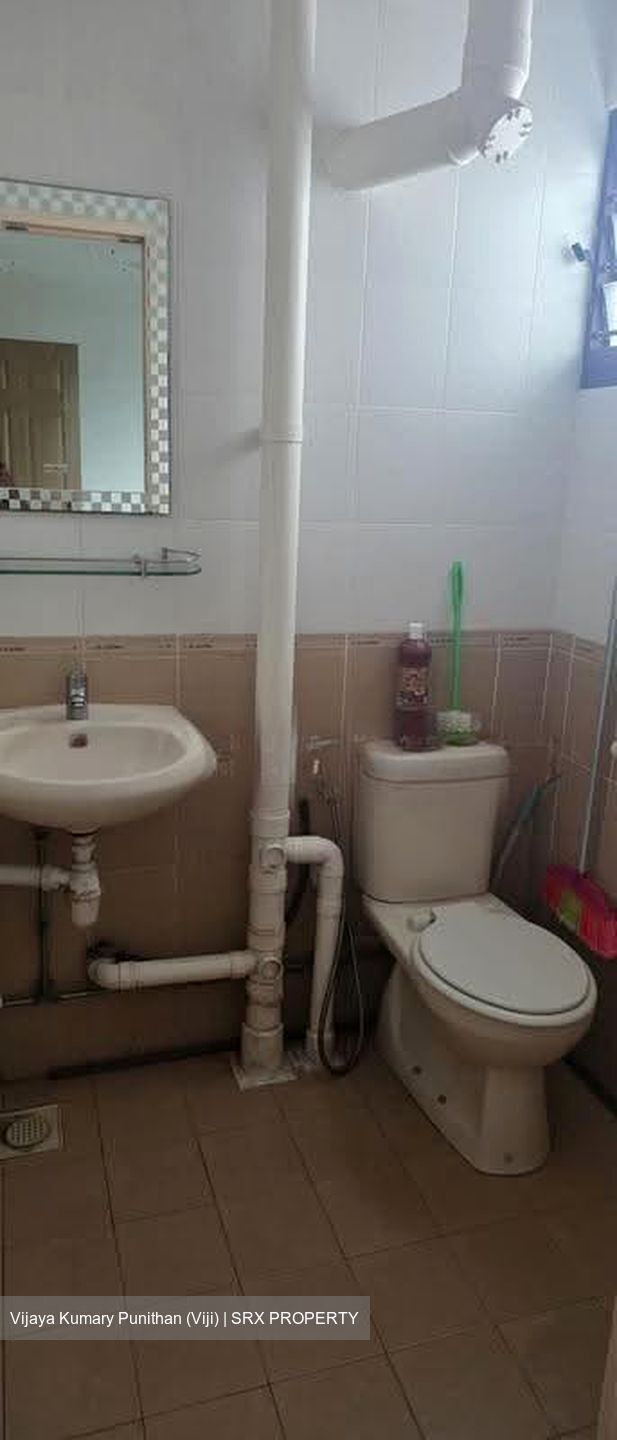 Blk 228 Bukit Batok Central (Bukit Batok), HDB 3 Rooms #616582231